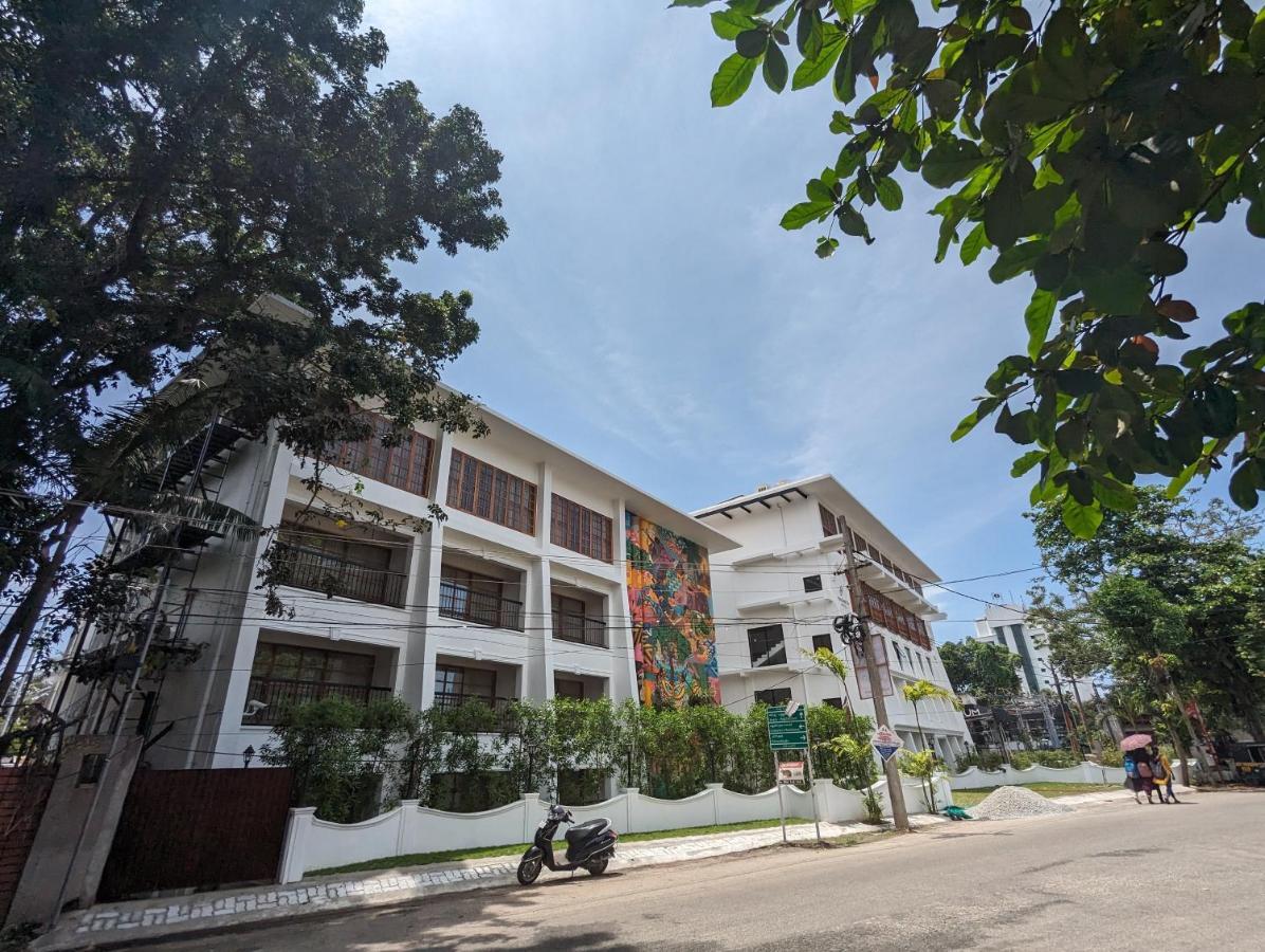 Prasanthi Hotel Kollam Dış mekan fotoğraf
