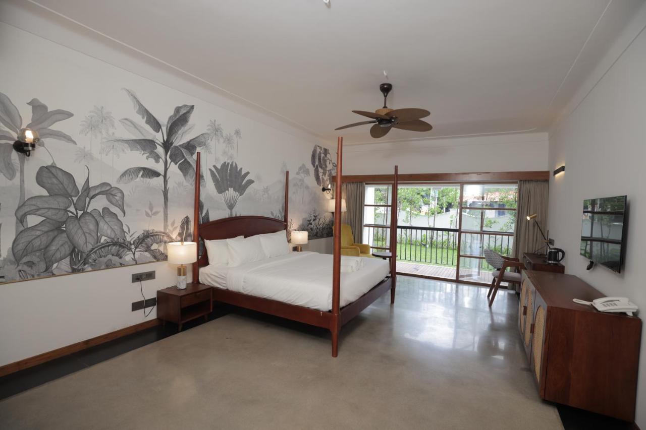Prasanthi Hotel Kollam Dış mekan fotoğraf
